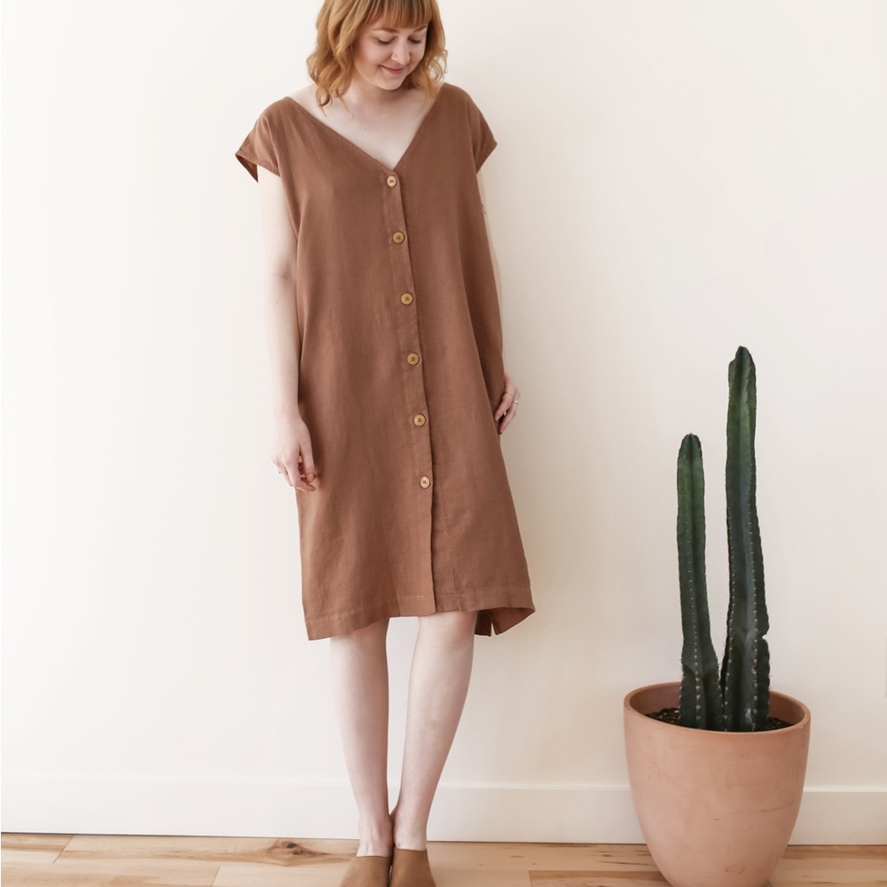 Esby Malia Linen Dress Pecan Small